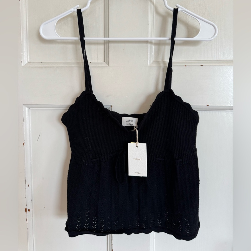 NWT Wilfred black Soloist knit‎ top